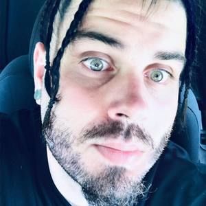 Meet your Posher, Wayne